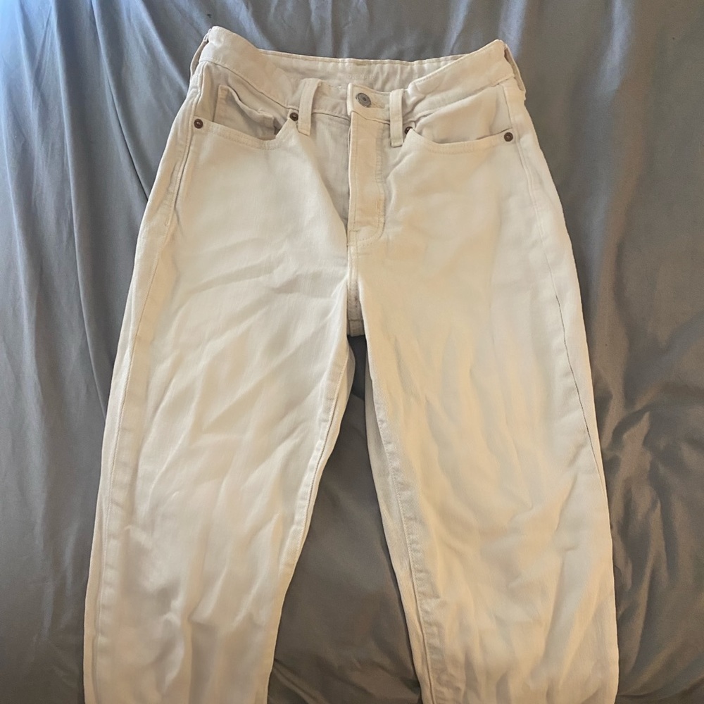 Old navy beige high rise straight jeans size 2